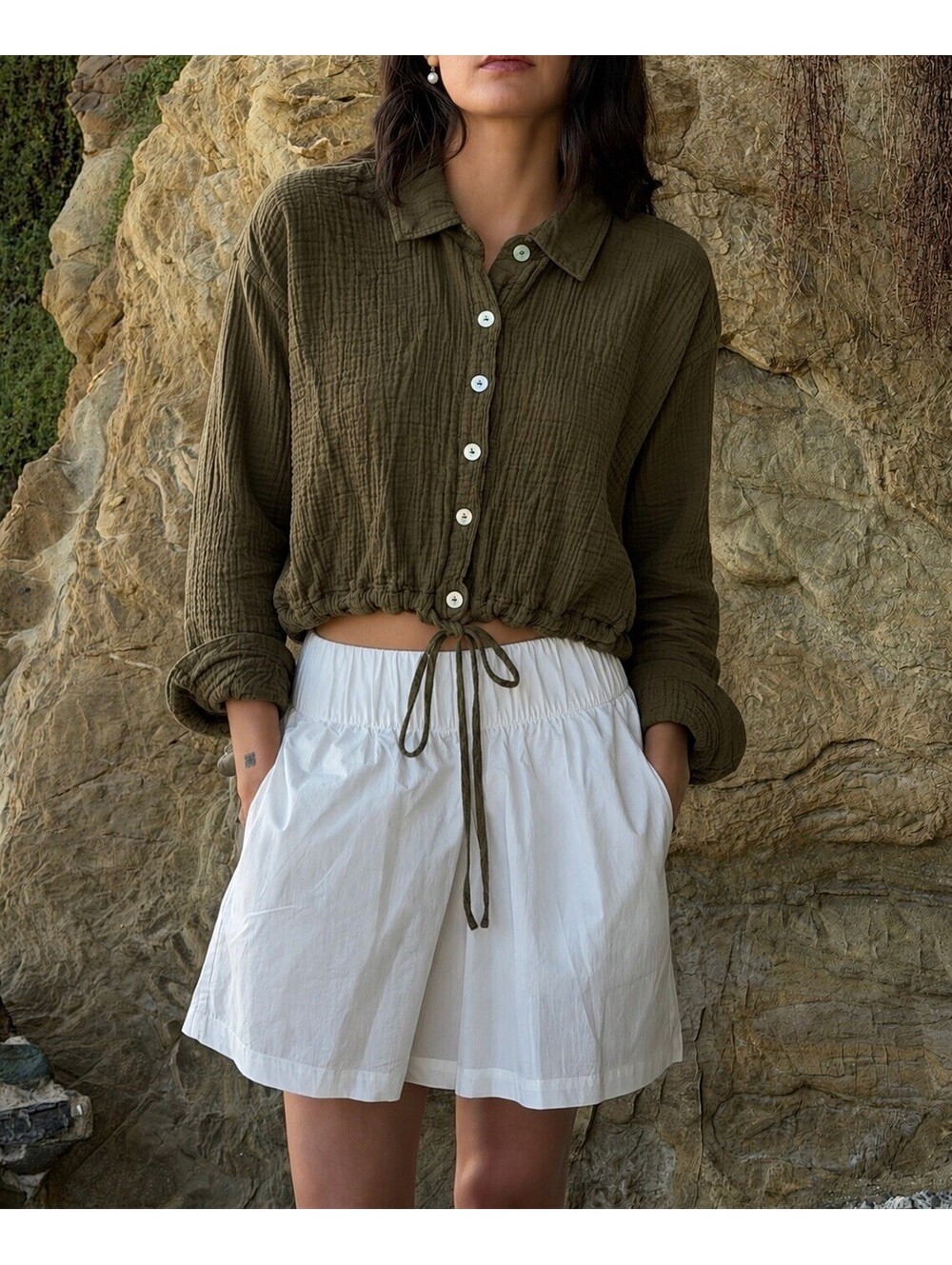 Honest Cotton Deep Forest Green‎ Size Women’s OS Cropped Button Up Collared